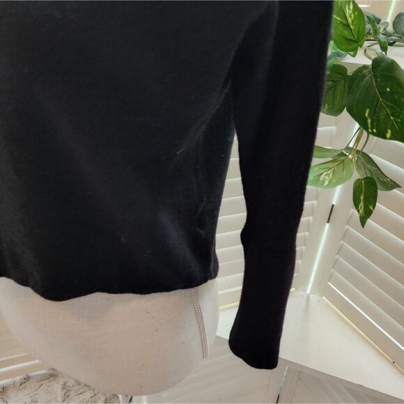 ALEXIS XS BLACK WOOL CROP SWEATER - Picture 3 of 6